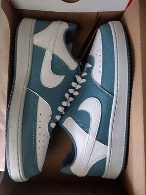 Nike Women’s Low-Top Sneakers in Teal Blue and White